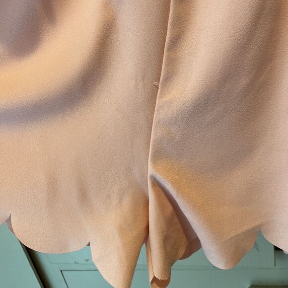 Vanilla Bay Medium Romper Sleeveless Petal Hem Button Clasp Back Slit - Picture 3 of 9